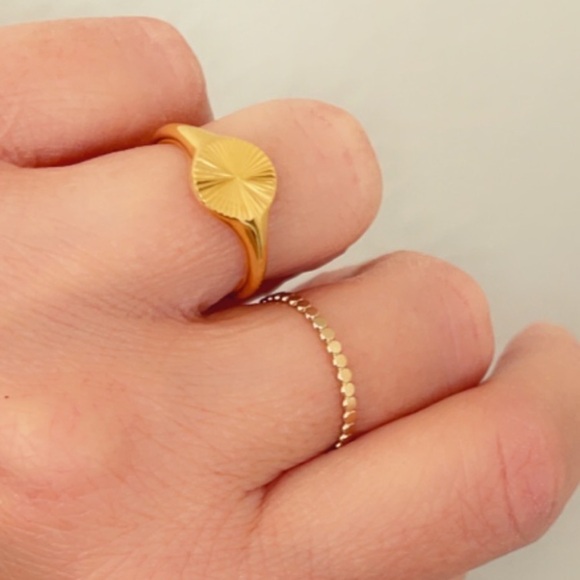 14k Gold Dipped Round Signet Ring – Chunky, Artisan Made, Size 6 - Picture 1 of 10
